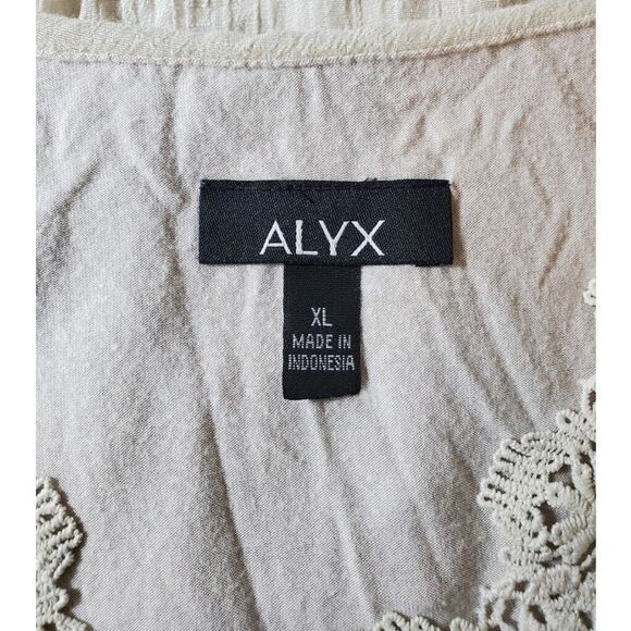 Alyx Womens Tank Top XL Beige Poncho Overlay Crochet Neckline Short Sleeve - Picture 3 of 5